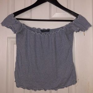 Brandy Melville crop top